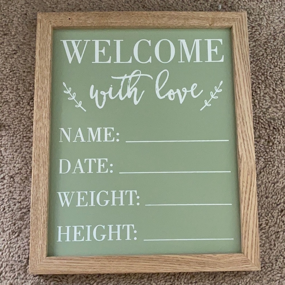 Welcome baby sign